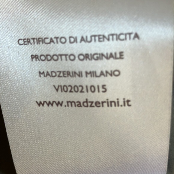 MADZERINI WOMEN’S FULL LENGTH COAT DESIGN IN ITALY - Picture 16 of 16